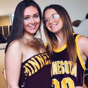 Meet your Posher, Michaela